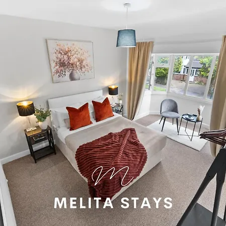 Stunning 5 Bedroom With Garden And Parking * Birmingham